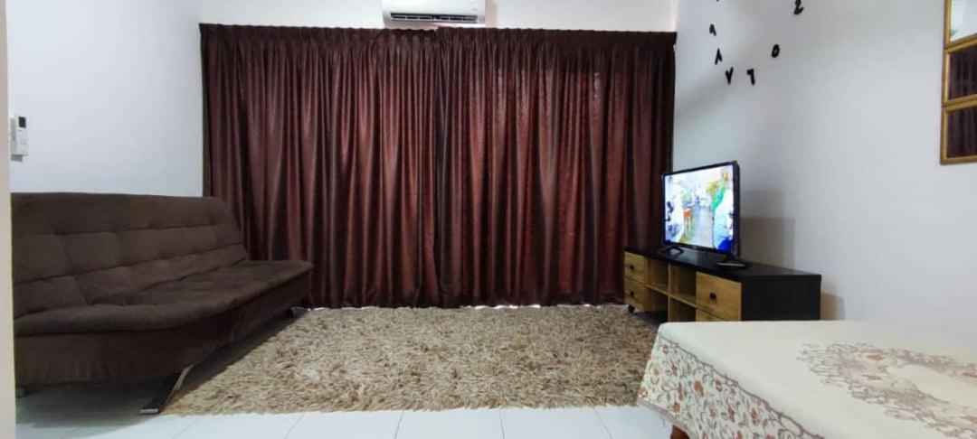 Rf Homestay Nilai Dış mekan fotoğraf